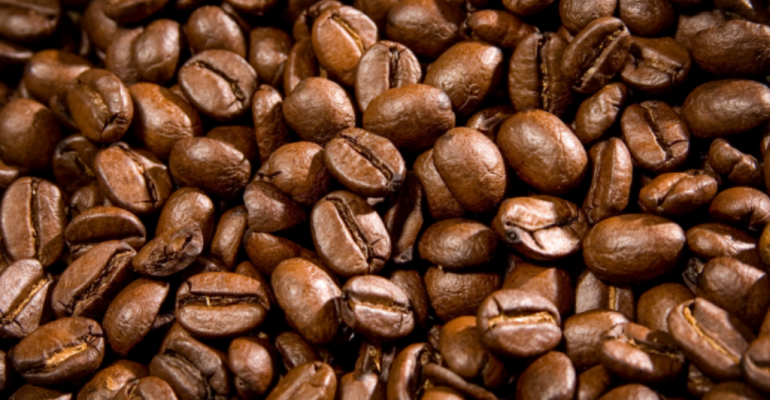 PERJALANAN KOPI SEBAGAI PENGHUBUNG BERBAGAI TRADISI
