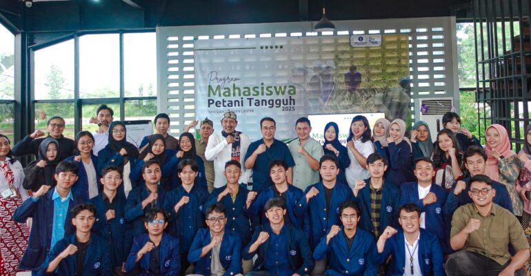 IPB DIGITANI - TANI DAN NELAYAN CENTER IPB UNIVERSITY - PROGRAM MAHASISWA PETANI TANGGUH: CETAK GENERASI PETANI INOVATIF DAN MANDIRI